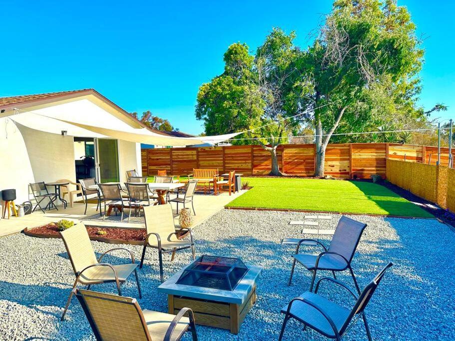 Modern With View And Large Private Backyard Hébergement de vacances